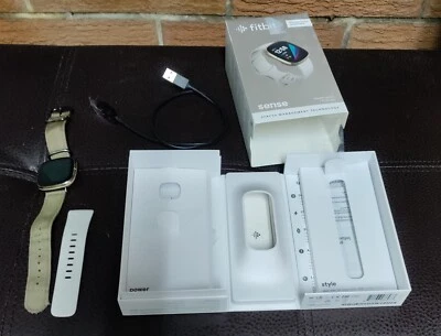 *** PRECIO REDUCIDO *** Fitbit Sense - Usado - Buen estado Foto 1 de 4