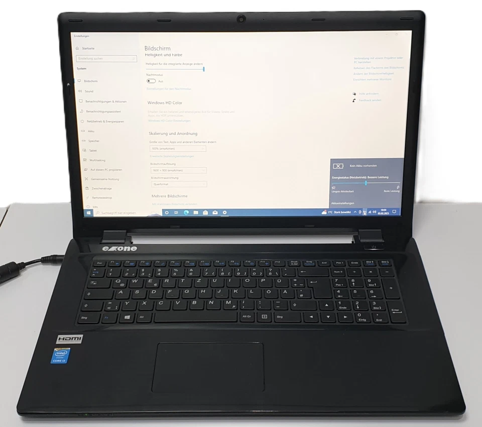 Exone W970SU i3-4100M 2,50GHz 256GB SSD 8GB Laptop Windows 10 Pro 17,3" HDMI DVD - Bild 1 von 4