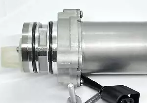 Transfer Case Oil Pump - Land Rover (LR051321) - Bild 1 von 3