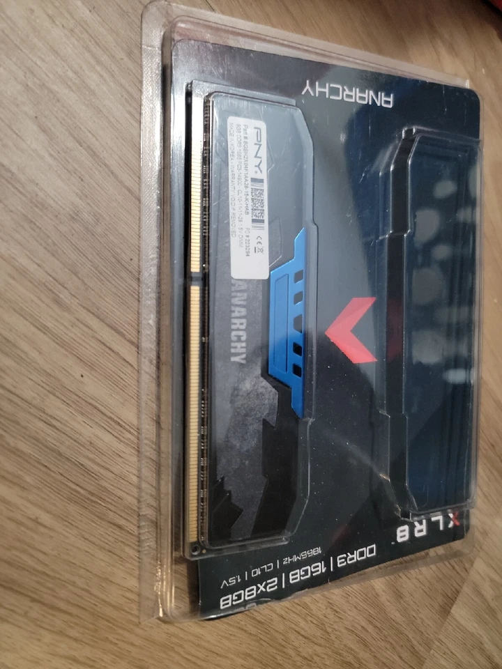 PNY ANARCHY 8GB x1 DDR3 1866MHZ CL10 8GBH2X04F1AA28-15-K-HAB DIMM GAMING RAM - Image 1 of 2