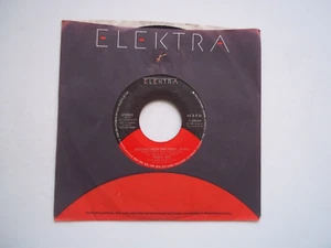 SIMPLY RED - Holding Back The Years / I Won't Feel Bad - 45 RPM 7" Record 1985 - Picture 1 of 6