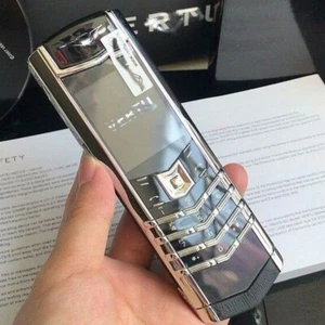 V10 Luxury Unlocked Dual Sim Cellular Phone Quad Band Good Quality Mobile Phone - Picture 1 of 8