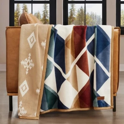 Pendleton Reversible Plush Throw Blanket, Soft, Cozy, Polyester 50" x 70" New - Image 1 of 4