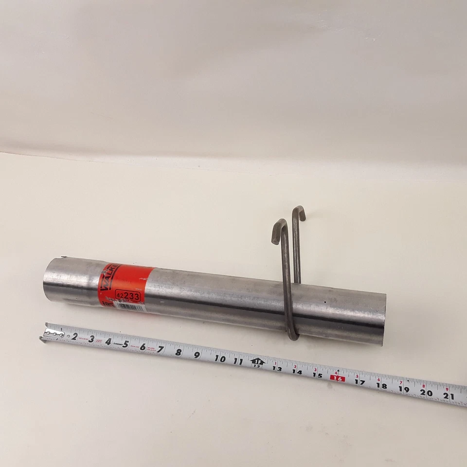 Walker Exhaust Pipe 2.5" Inlet/Outlet Fits Dodge Ram 3500 2500 1500 (1994-2002) - Image 1 of 4