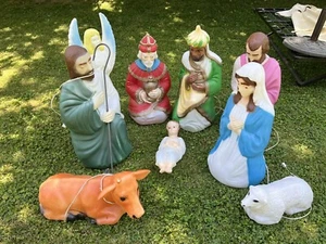 Nativity Blow Mold 9 Piece Set Lighted Christmas Large EMPIRE VINTAGE Pick Up - Picture 1 of 12