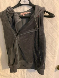 Juicy Couture Junior girl's gray velour vest with hoodie 14 - Picture 1 of 6
