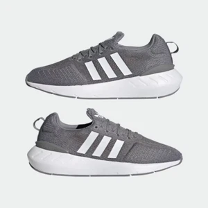 adidas Originals Men's Swift Run 22 Shoes Grey Sneakers Size US 8.5, 10.5 NWB - Picture 1 of 6