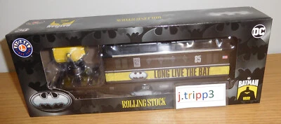 LIONEL 2428060 BATMAN 85TH ANNIVERSARY BAT SIGNAL CABOOSE O GAUGE TOY TRAIN NIB - Image 1 of 4