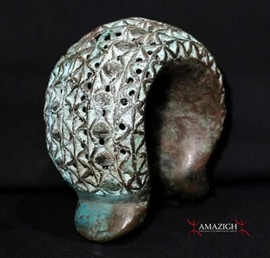 Pulsera Bamum Maciza Fina - Moneda Africana - Camerún - Imagen 1 de 5