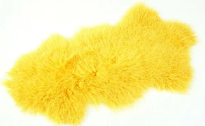 Tibetlammfell Farbe Goldgelb 90cm lockiges Lammfell curly Mongolian Lamb yellow  - Bild 1 von 4