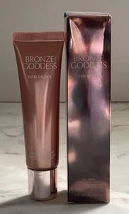 Iluminador líquido brillo facial y corporal Estee Lauder Bronze Goddess 1 oz - Imagen 1 de 3