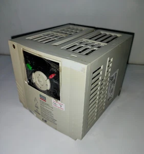 Unidad de velocidad variable de CA LS SV037iG5A-2 SV037iG5A2 200-230V 21,0A trifásica - Imagen 1 de 6