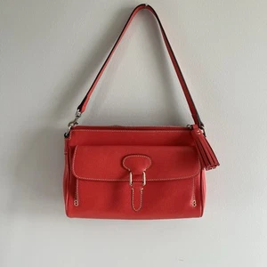 Dooney & Bourke Saffiano Leather Red Dana Clutch Shoulder Bag Toto - Picture 1 of 13
