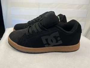 DC Gaveler Kid's Size 5 Sneaker Black Gum Low Top Youth Child Skate Casual Shoes - Picture 1 of 11