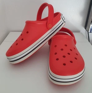 Crocs taglia 5 rosso nero bianco orlo nuove senza etichette! - Foto 1 di 7