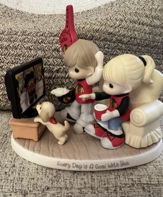 Precious Moments-Every Day Is A Goal with You -Chicago Blackhawks Hockey Figure - Image 1 of 4