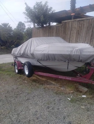 1994 Four Winns 21' w/ Trailer & Title - Image 1 of 4