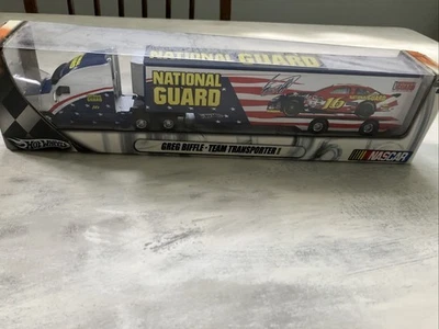 Hot Wheels 2004 National Guard Team Transporter Greg Biffle #16 Hauler - Image 1 of 4
