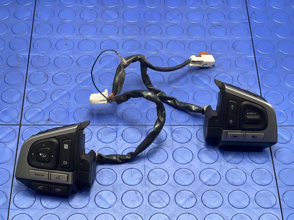 16-17 Subaru Legacy Outback Cruise Control / Radio Switches OEM 83154AL370 - Image 1 of 4