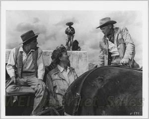 JWB08 Vintage Promotional Set Photo JOHN WAYNE The Alamo Davy Crockett Widmark - Picture 1 of 1