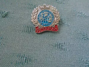 1993 ROYAL NAVY 50TH ANNIVERSARY BATTLE OF THE ATLANTIC ENAMEL PIN BADGE - Picture 1 of 2