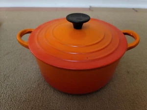 VTG Le Creuset France #B 2 Qt. Dutch Oven and Lid 2pc Set – Flame - Picture 1 of 9