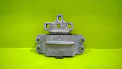 14 PASSAT TRANSMISSION MOUNT OEM 3172-57 - Image 1 of 2