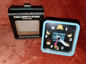 Harajuku Lovers Fragrance Fatal Attraction to Cuteness Travel Alarm Clock - Picture 1 of 3