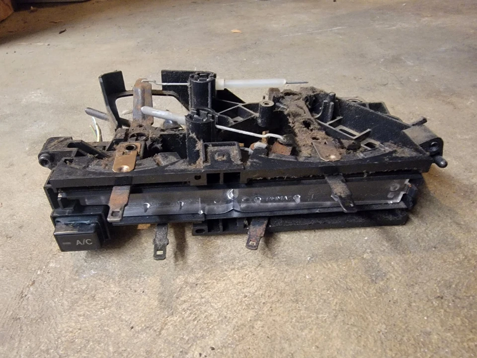 ✅ Unidad de control climático calentador aire acondicionado Toyota 4Runner/Tacoma/T100 1992-1997 probada Foto 1 de 3