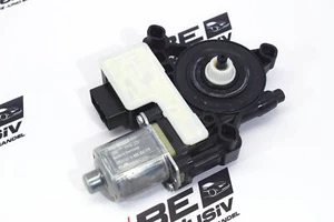 Audi Q2 GA 1.6 TDI Fensterhebermotor mit Steuergerät hinten links 5Q0959811D - Picture 1 of 3
