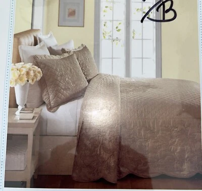 MARTHA STEWART BEDSPREAD 双绗缝缎面编织彩色凉鞋 — 第 1/4 张图片