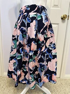 Teenager/junges Mädchen Blumenrock, Teenager Gr.M Neuzustand, MadeIn Korea. - Bild 1 von 6