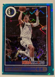 2021-22 Panini NBA Hoops Luka Doncic Teal Explosion Parallel Card #62 Mavericks
