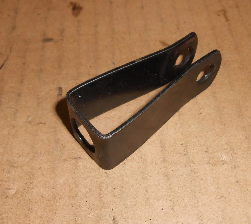 Austin Metro Mk 1-2 1980-89 Handbrake lever to cable connecting clevis - Image 1 of 4