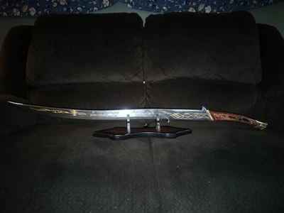 Lord of the Rings Arwen's Sword Hadhafang with Stand - Image 1 of 3