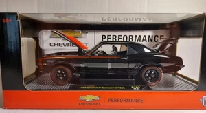 NEW! M2 Machines, 1969 Chevrolet Camaro SS 396, 1:24 Diecast - Picture 1 of 5