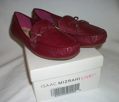 NEW IN BOX WOMEN'S ISAAC MIZRAHI LIVE RED LEATHER TASSEL LOAFER MOCCASIN SHOES 8 - Image 1 of 4