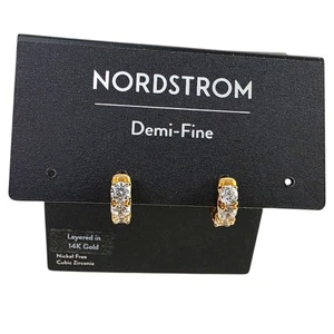 Pendientes de aro Nordstrom Demi de oro fino en capas de circonita cúbica de 14K sin níquel - Imagen 1 de 3