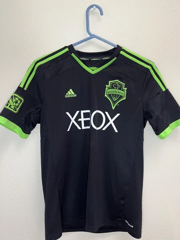 Kids ADIDAS SEATTLE SOUNDERS AUTHENTIC JERSEY - 2015 Pitch  JUNIOR XL Cover