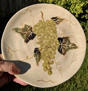 CABERNET Tabletops Unlimited Hand Crafted & Painted 8" Plates Grapes Vineyard - Picture 1 of 12