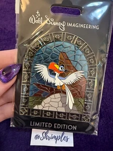 PIN DISNEY WDI Pájaros Vitral Ventana ZAZU EL REY LEÓN NUEVO Tarjeta LE 300 - Imagen 1 de 7