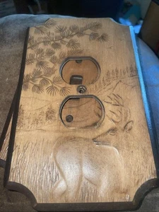 Cubierta de placa de interruptor de luz en relieve vintage JMCo ciervo buck madera 1983 años 80 - Imagen 1 de 7