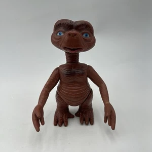 E.T. vintage años 80 LA FIGURA ARTICULADA DE PLÁSTICO EXTRATERRESTRE DE 6 PULGADAS - Imagen 1 de 6