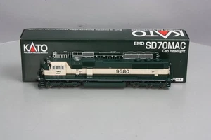 Kato 37-6381 Burlington Northern SD70MAC Diesel Locomotive #9580 NIB - Picture 1 of 10