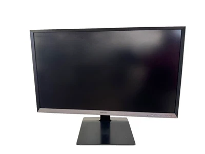 Samsung SD850 32 inch Widescreen LCD Monitor - ‎LS32D85KTSR/ZA - Image 1 of 4