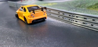 Guardrail limite di percorso 1:43 set da 10 grigio argento 1 m per Dr!ft Siku - Immagine 1 di 3