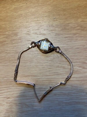 Gruen Ladies Watch Gold filled in working condition.  Normal wear. - Image 1 of 4