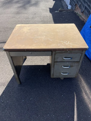 vintage metal desk Cover