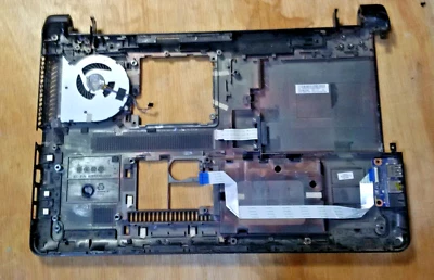 HP 350 G1 Bottom Base Gehäuse Case P/N 758047-001 mit Lüfter - Bild 1 von 2