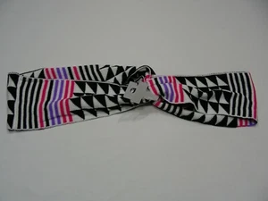 CAT & JACK - GEOMETRIC & STRIPED PATTERNED ACRYLIC INFINITY SCARF!' - Picture 1 of 6